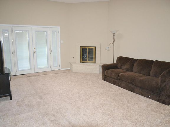 5th image of 4725 San Pedro Dr NE Unit 18