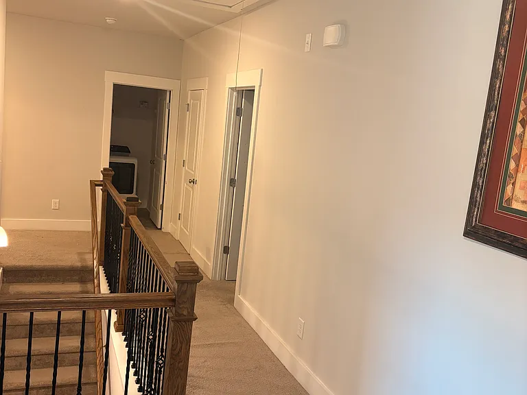 370 Crestbrook Ln — Photo 15