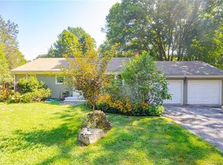 606 Booth Hill Rd, Shelton, CT 06484