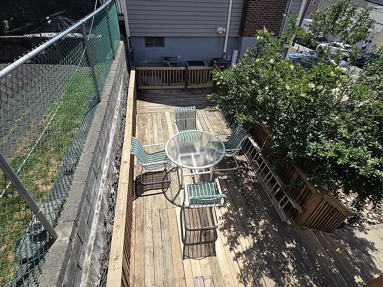 1513 67th St #2 — Photo 35