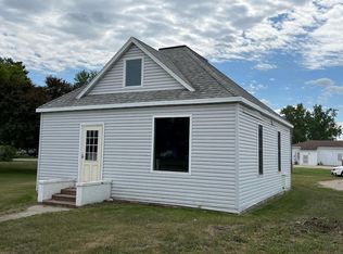 106 Albert Ave NE, Fertile, MN 56540