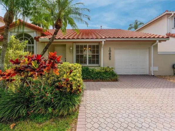 10635 NW 54th St, Doral, FL 33178