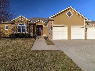 4207 Hidden Valley Dr, Saint Joseph, MO, 64506