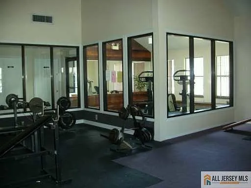 510 Sunshine Ct — Photo 20
