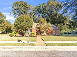 914 Waif Woods Ln, Cordova, TN 38018