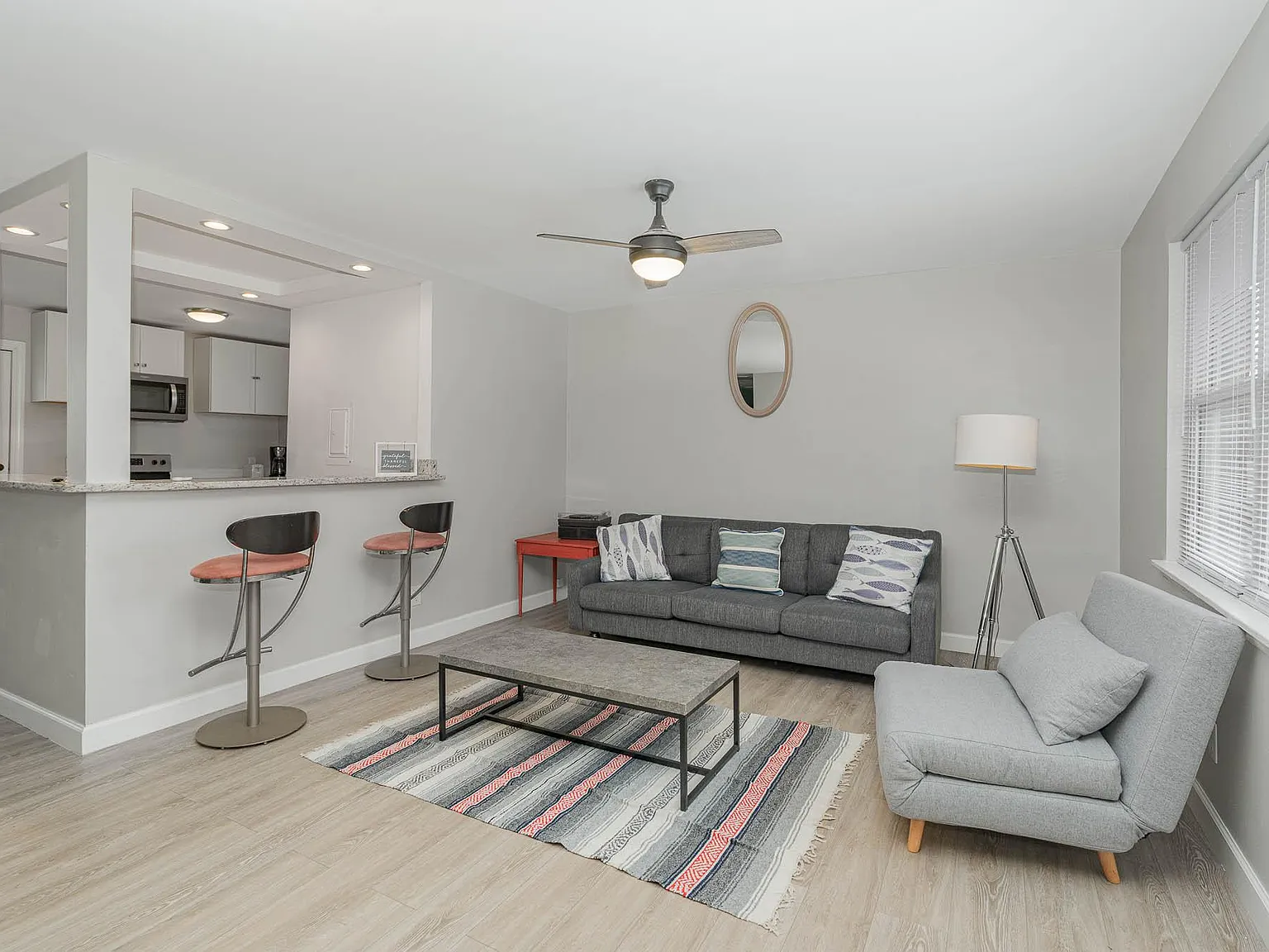 3 bed, 1134 sqft, $1,695 — Photo 3
