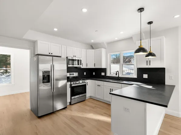 55 Dustin St Suite 2, Brighton, MA 02135