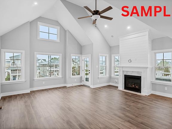 4th image of 2616-18 West Ave