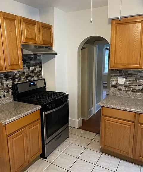 46 Simon Block Ave — Photo 1