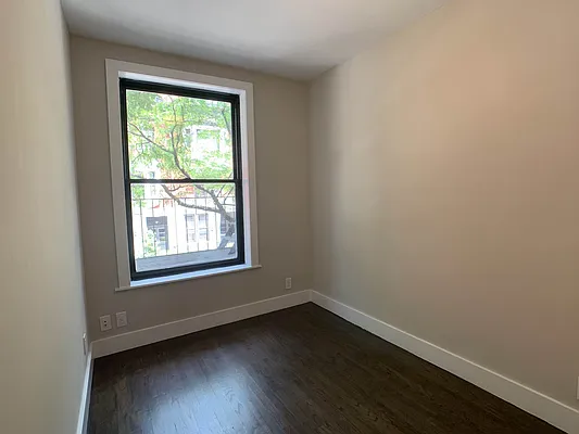 Rented by Tourma Realty LLC | media 12