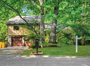 418 Fire Fly Dr, Tucker, GA 30084