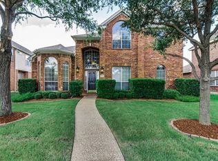 1012 Knightsbridge Dr, Frisco, TX 75034
