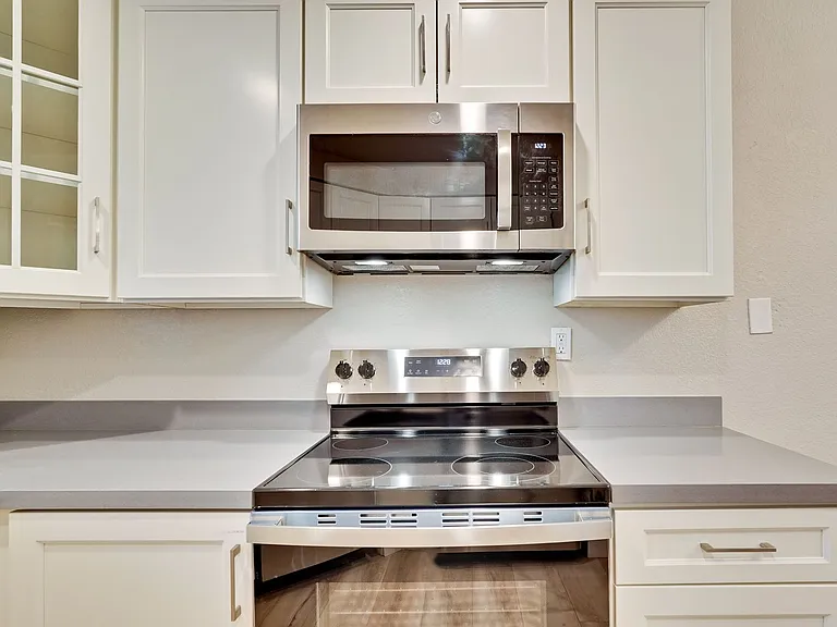 537 Shadow Dance Dr — Photo 10