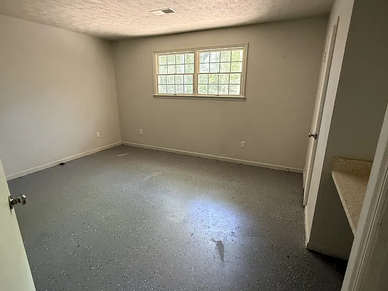 704 Fulton St — Photo 2