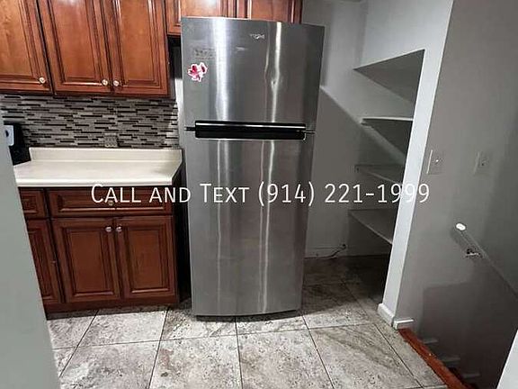 4th image of 92 Orchard St #1