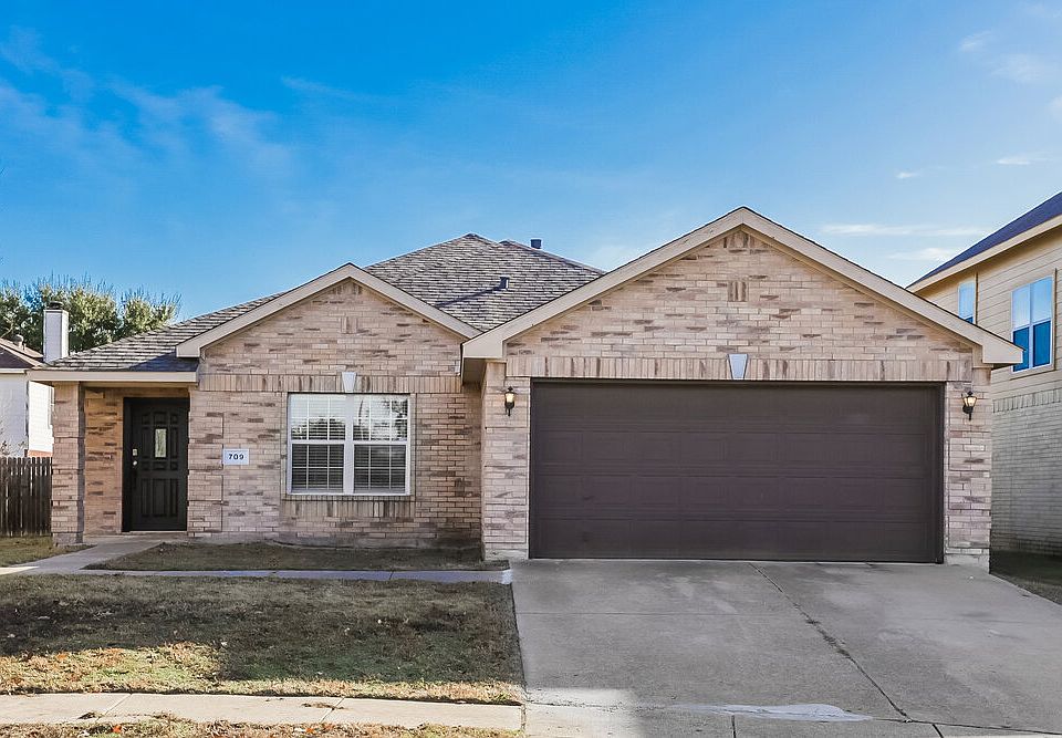 1st image of 709 Gillon Dr