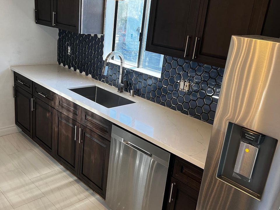 1st image of 807 N Alfred St APT 5