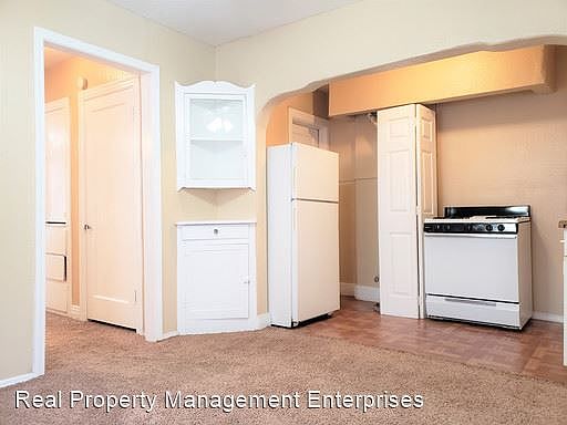 5th image of 2528 NW 12th St #7781233