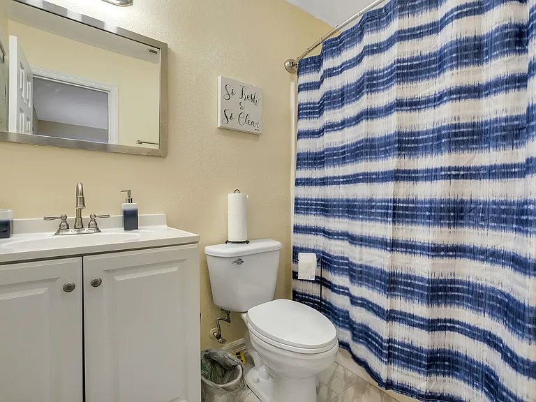 2738 W Tharpe St #506 — Photo 15