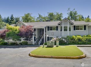 23311 Cedar Way APT P201, Mountlake Terrace, WA 98043