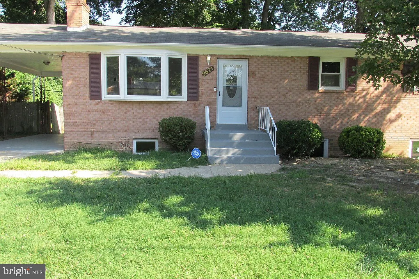 9521 Hale Dr photo 1