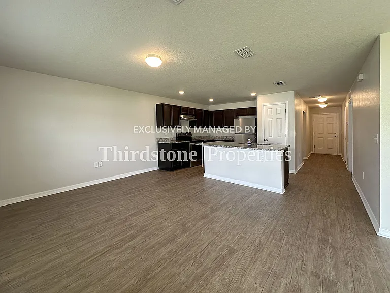 37 Wood Amber Ln #A — Photo 3