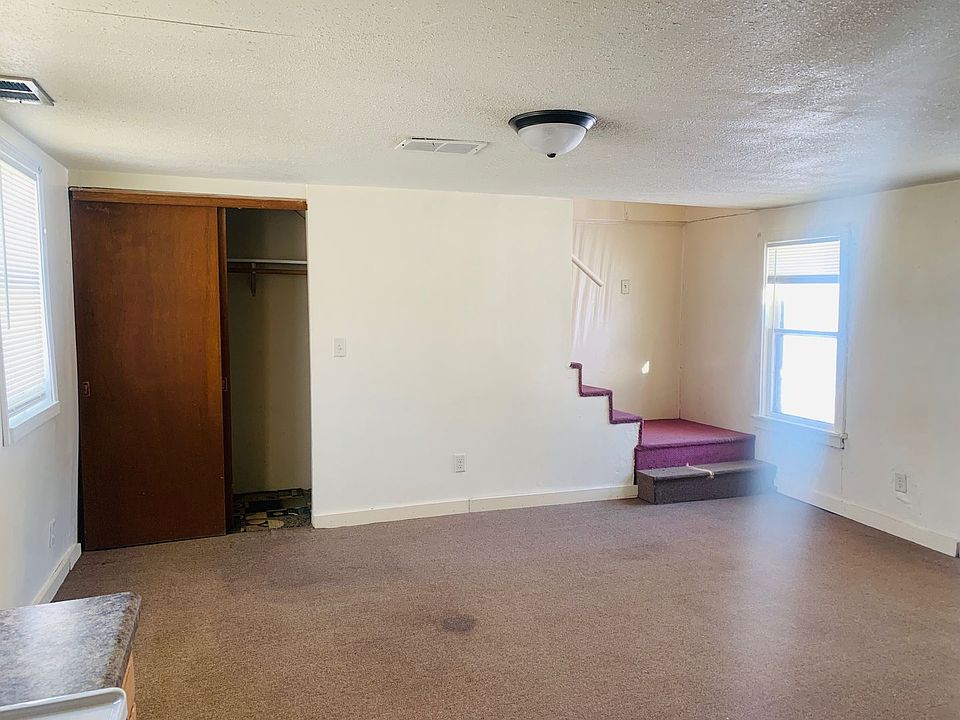 709 S Sanborn 709 S Sanborn Blvd Mitchell SD Zillow