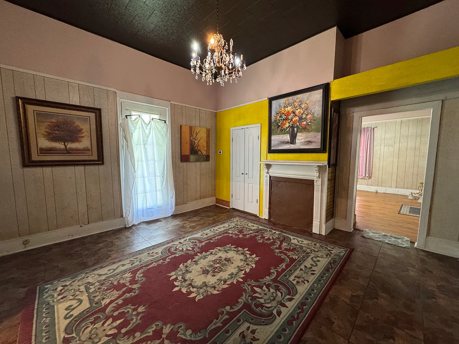 4 bed, 2151 sqft, $1,750 — Photo 2