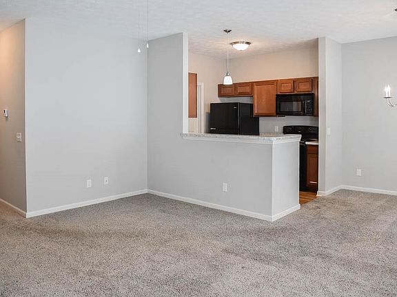 2nd image of 311 Teal Cir