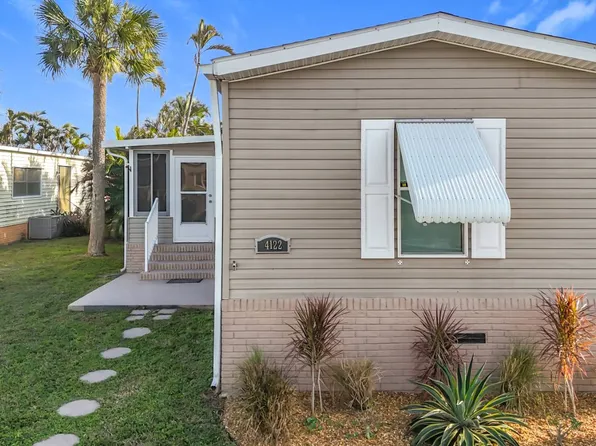 4122 74th Rd N, Riviera Beach, FL 33404