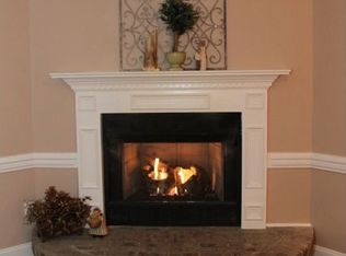 307 Magellan Dr, New Bern, NC 28560