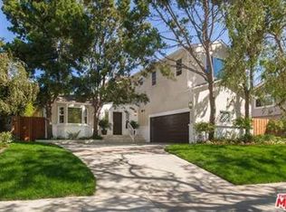 2524 Beverwil Dr, Los Angeles, CA 90034