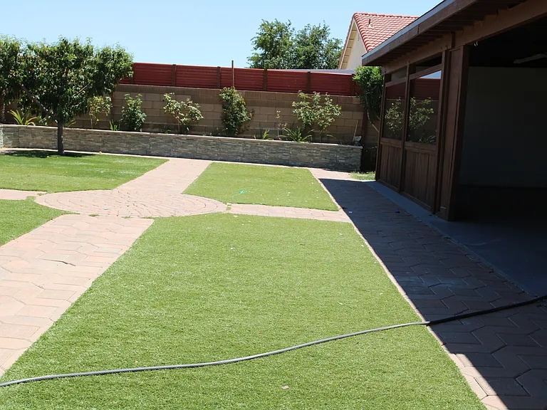 44718 Cerisa St — Photo 35