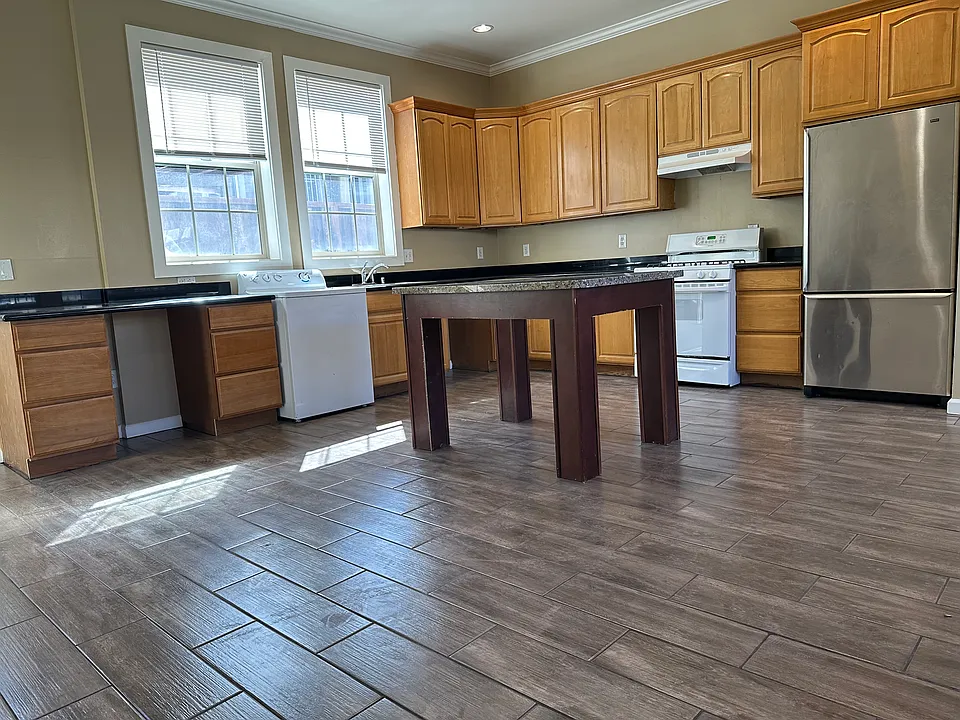 Kitchen and dining.
