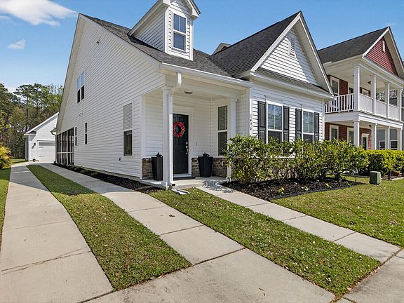 5th image of 1496 Roustabout Way