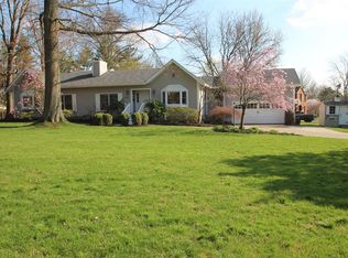 7325 Kennedy Ln, Cincinnati, OH 45242
