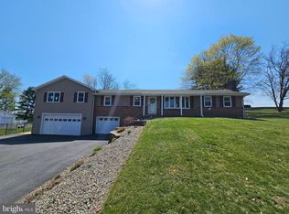 6021 Devonshire Heights Rd, Harrisburg, PA 17112