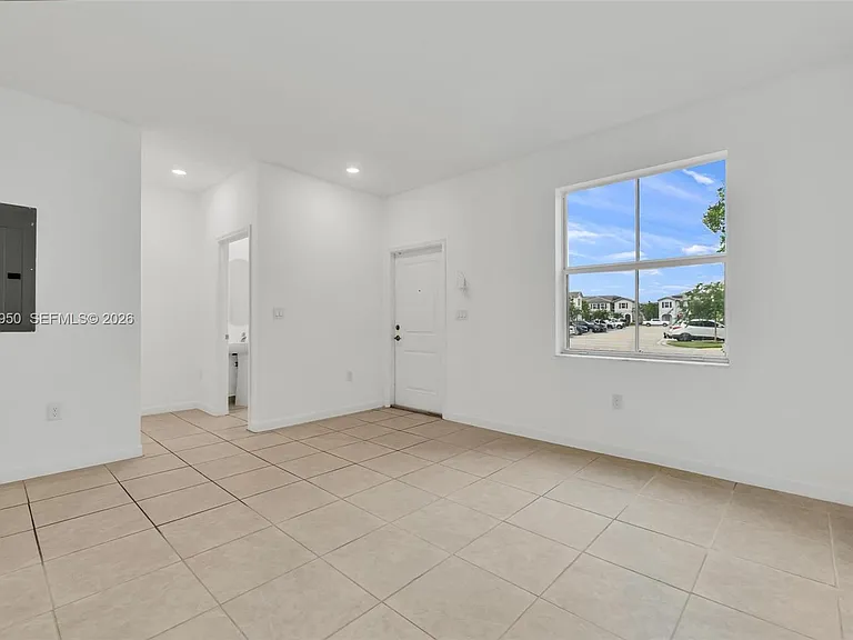 1791 SE 27th Ter #1791 — Photo 28