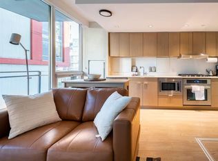 111 E 1st Ave #303, Vancouver, BC