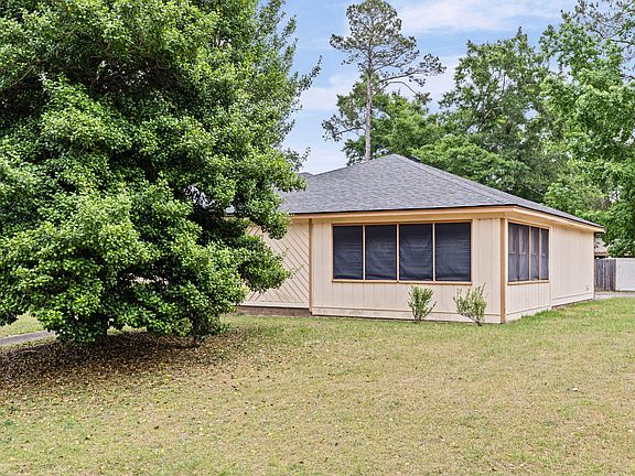 4th image of 4401 Goshen Lake Drive