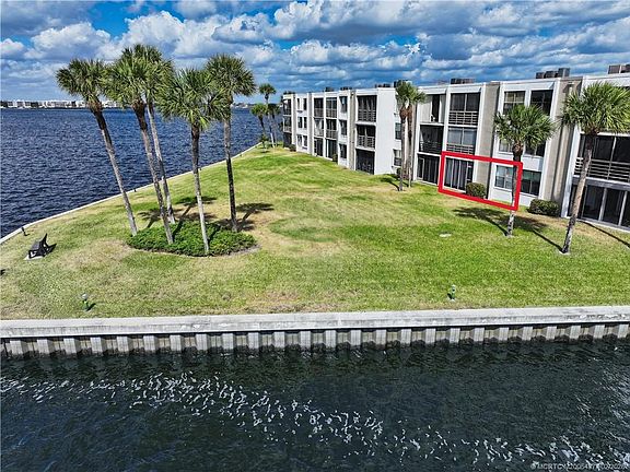 4th image of 1950 SW Palm City Rd APT 13102