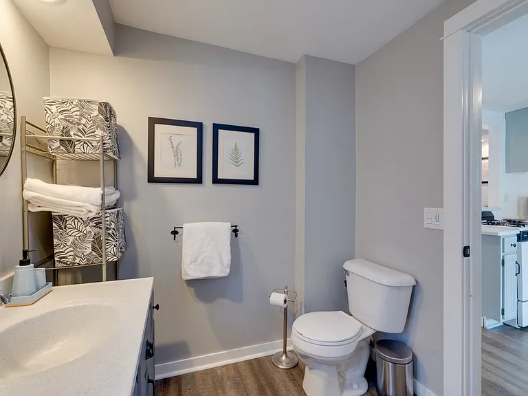 2619 S 7th St — Photo 13
