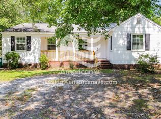 1807 Kennedy Dr, Camden, SC 29020