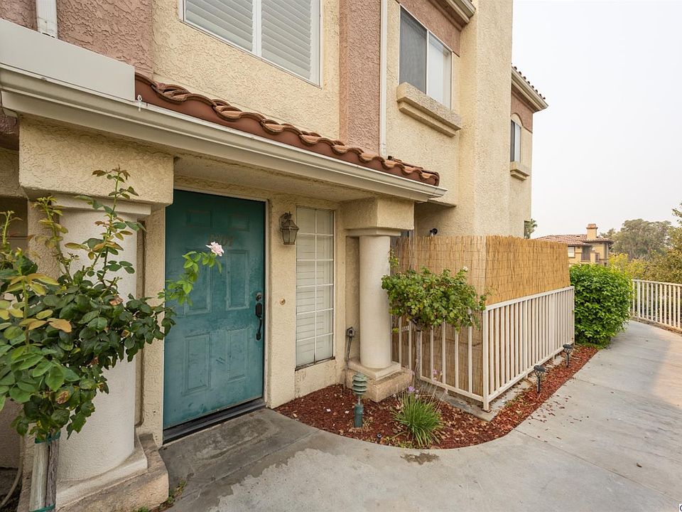 1st image of 27019 Karns Ct Unit 1301