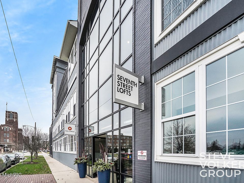 1st image of 600 7th St NW #Nw-214