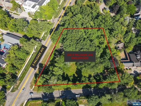 45 Beech Rd, Englewood, NJ 07631