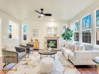 204 W Santa Cruz Way, Mountain House, CA, 95391