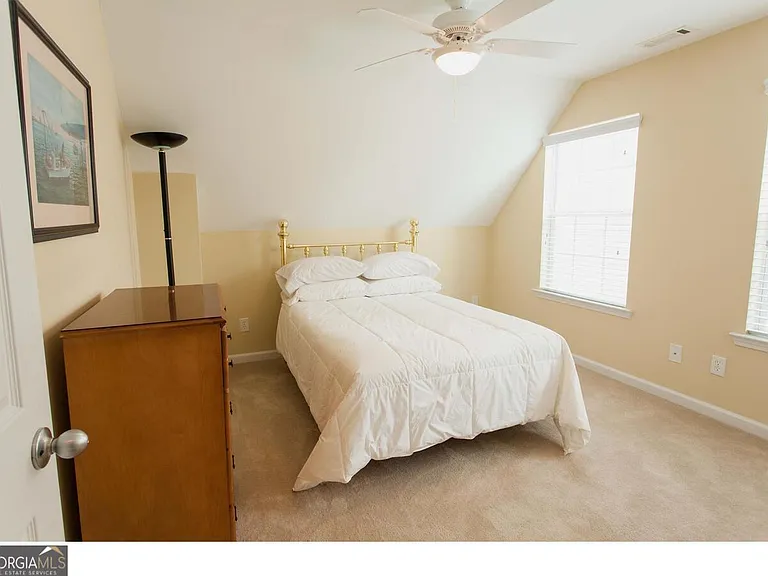 235 Turnbridge Cir — Photo 9