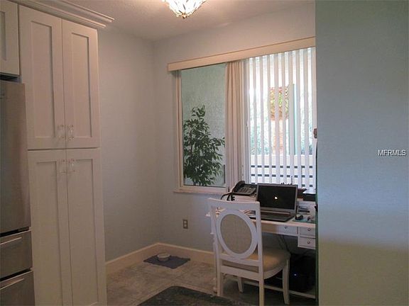 3rd image of 4801 Osprey Dr S APT 106