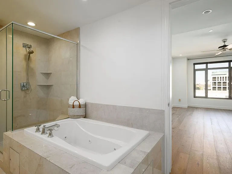 7181 E Camelback Rd #504 — Photo 12